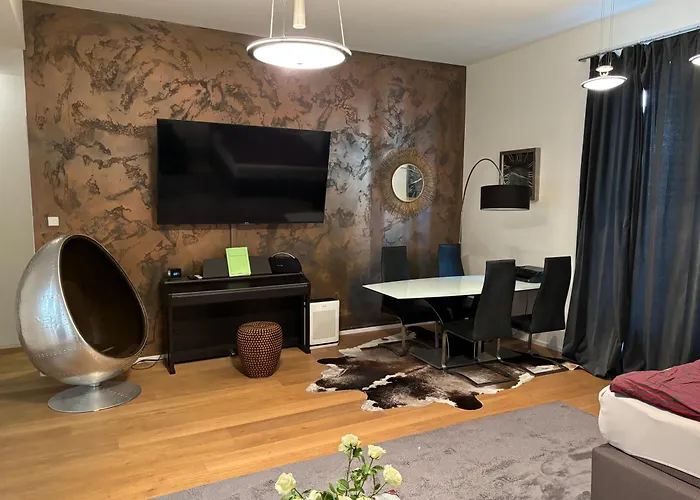 2 Shanghaiallee Apartament